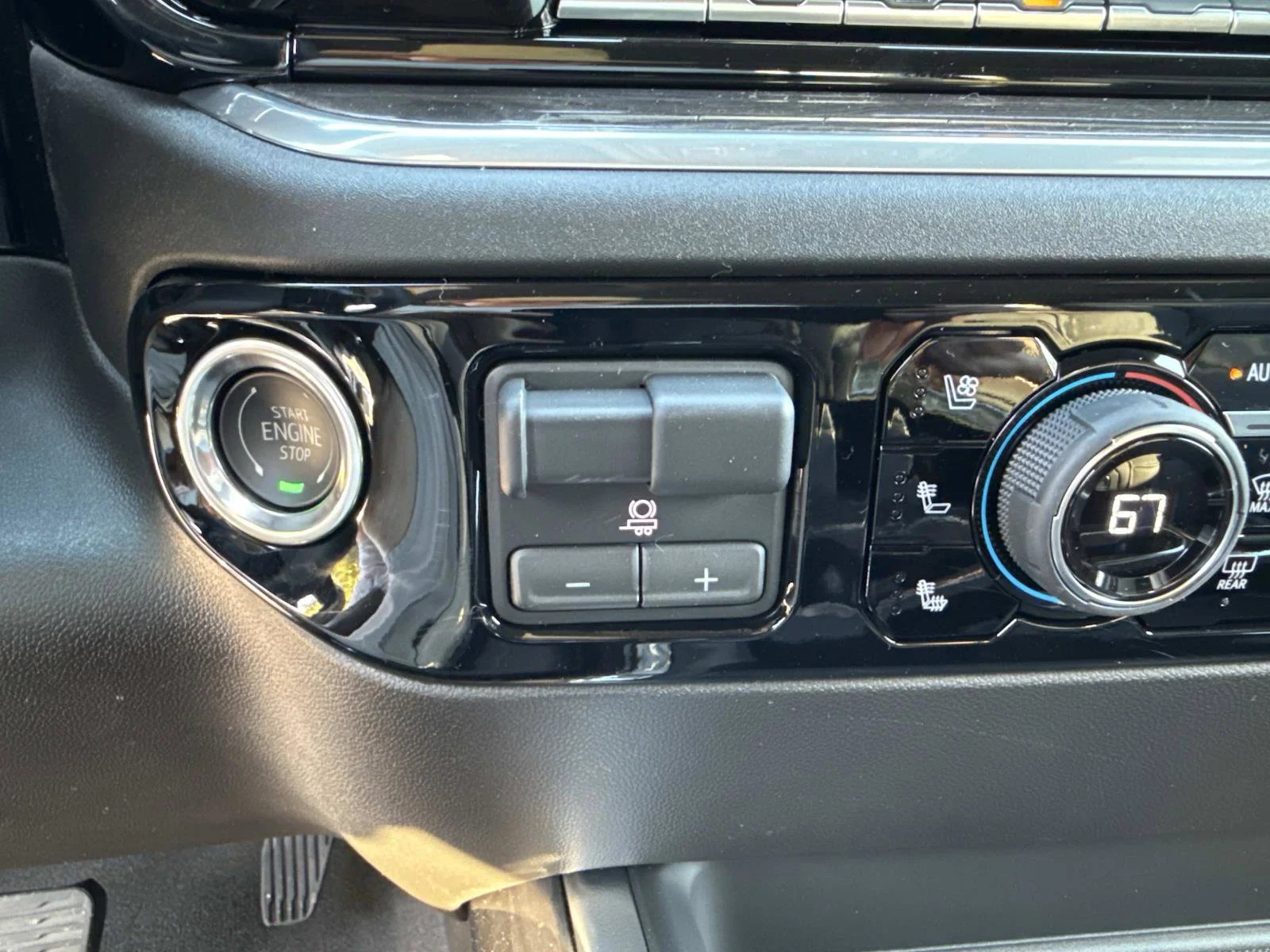 2026 Chevrolet Silverado 3500 HD LTZ - Photo 28