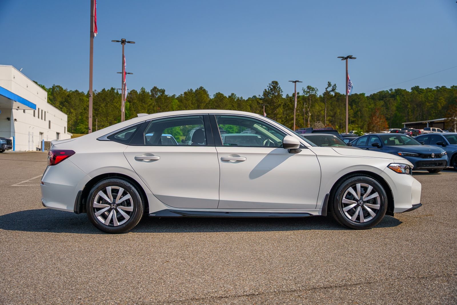 2025 Honda Civic LX - Photo 9