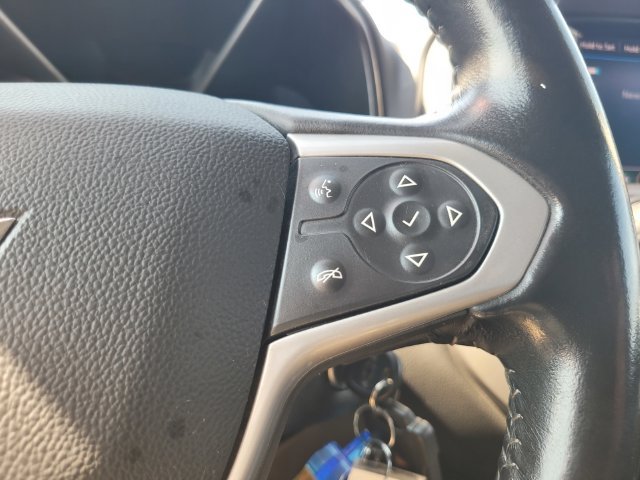 Used 2022 White Chevrolet LT image 27