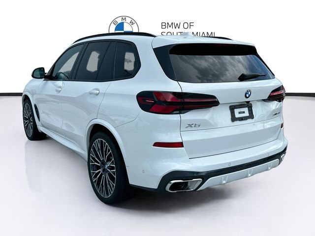 Used 2024 White BMW sDrive40i image 5