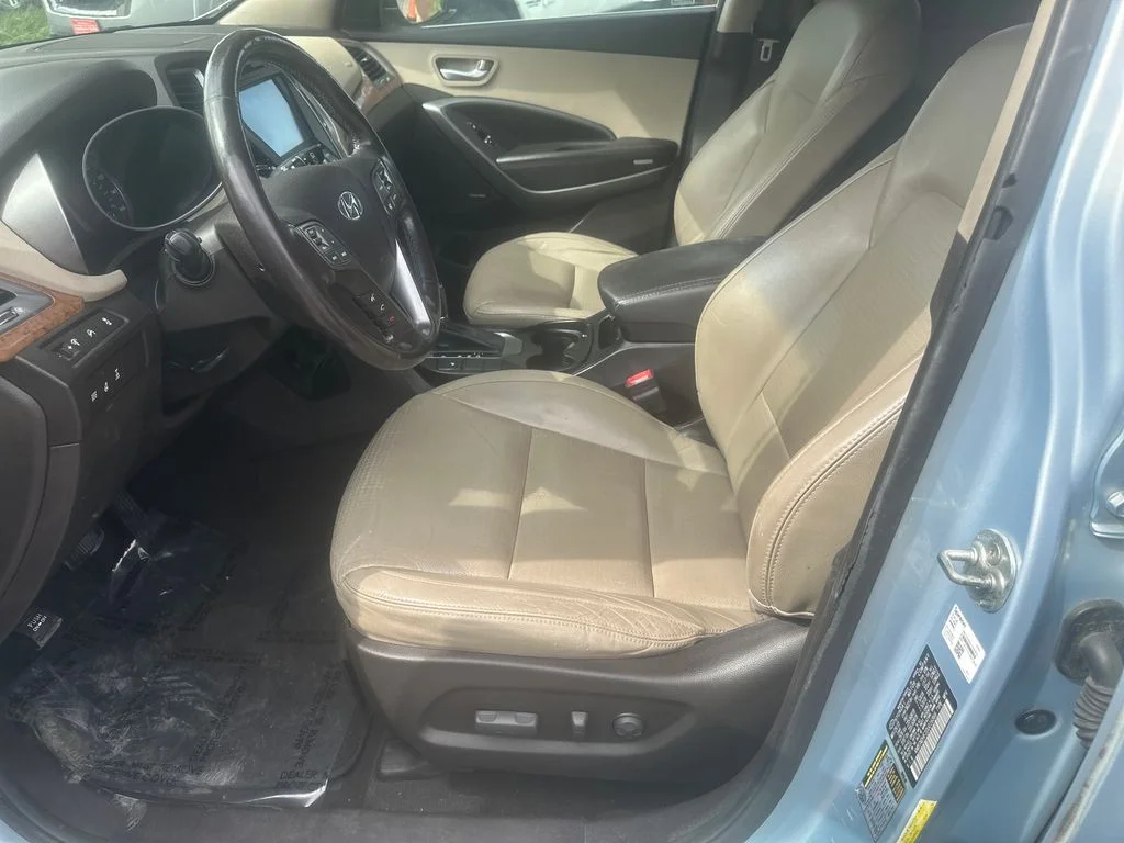 Used 2013 Blue Hyundai GLS image 9