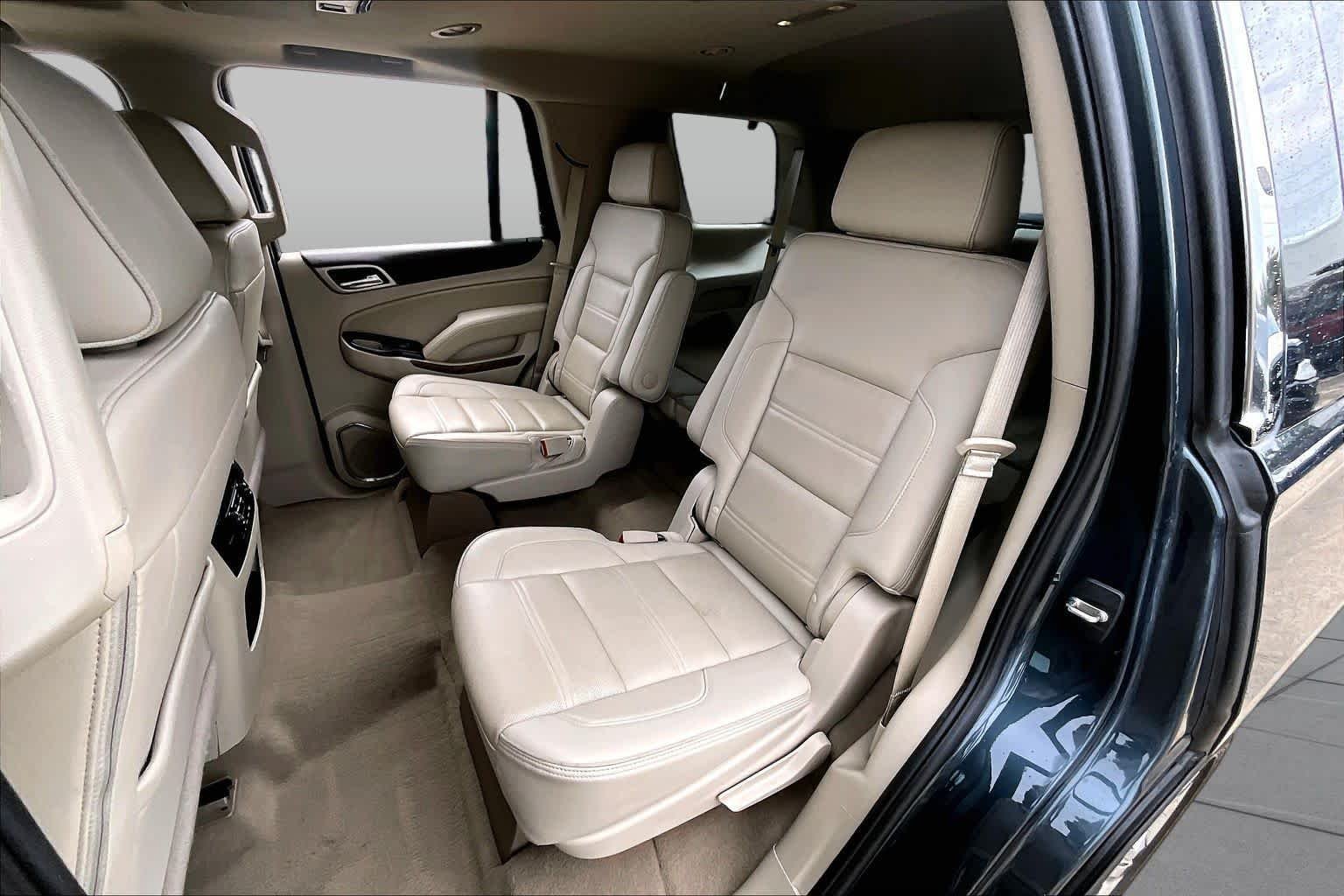 Used 2019 Dark Sky Metallic GMC Denali image 21