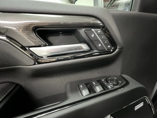 New 2026 Sterling Metallic GMC AT4 image 25