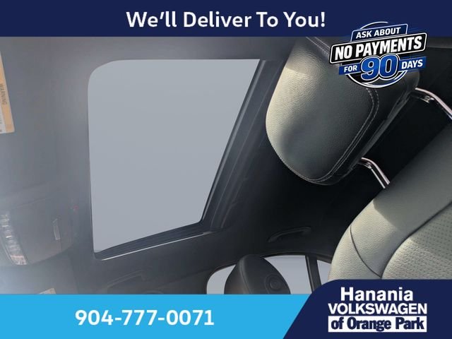 Used 2021 Black Mercedes-Benz C 300 image 19
