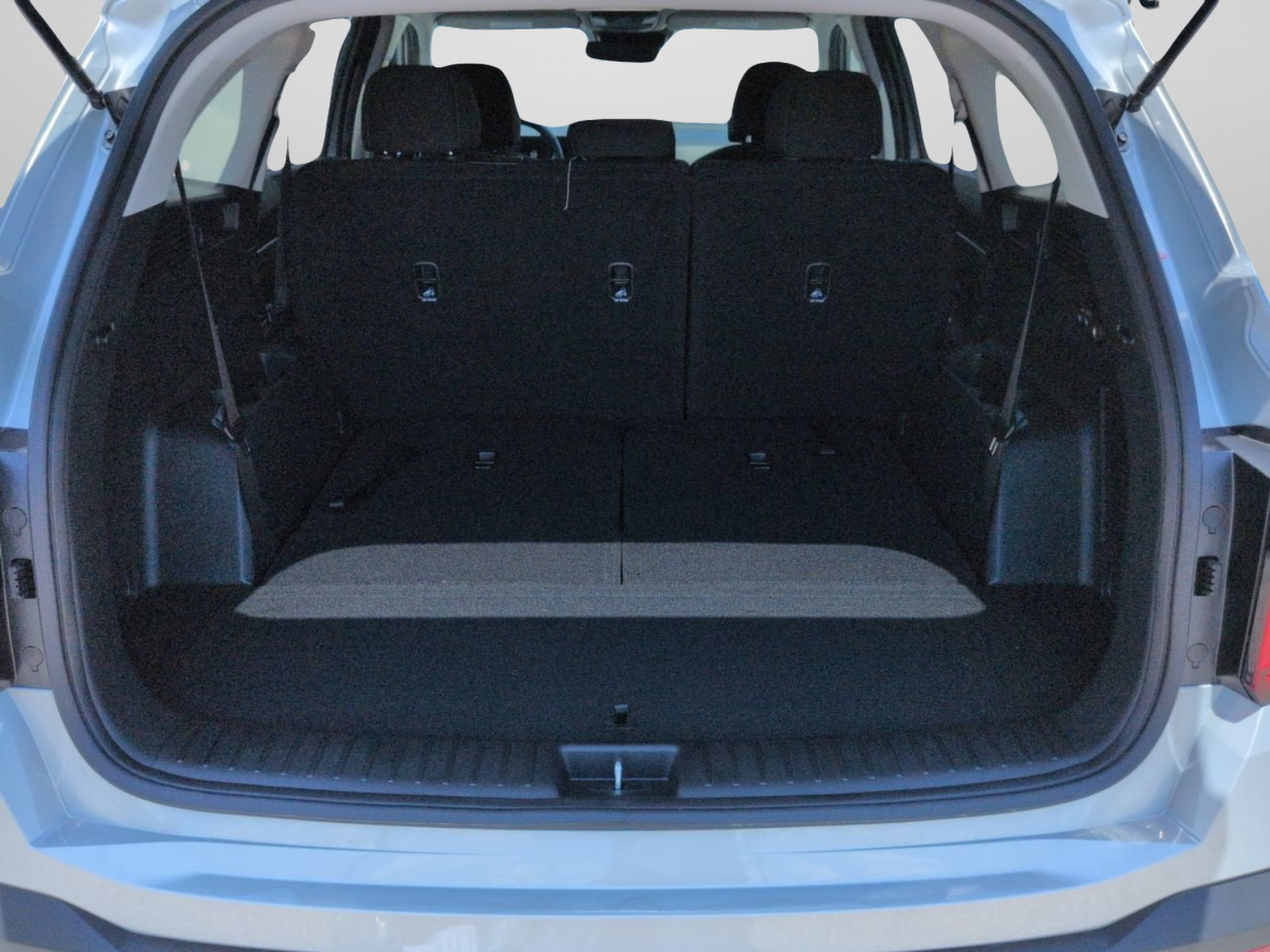 New 2026 Ivory Silver Kia LX image 58