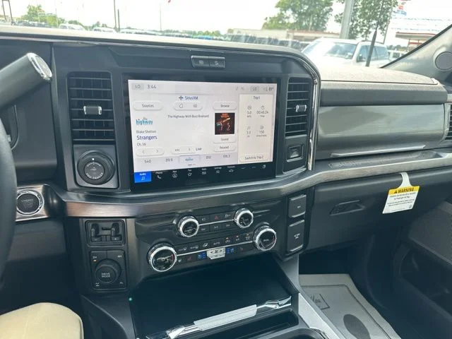 2025 Ford F-250 Super Duty Lariat - Photo 34