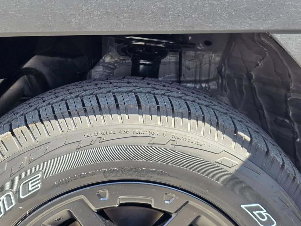 New 2026 MAGNETITE GRAY METALLIC Subaru Wilderness image 30