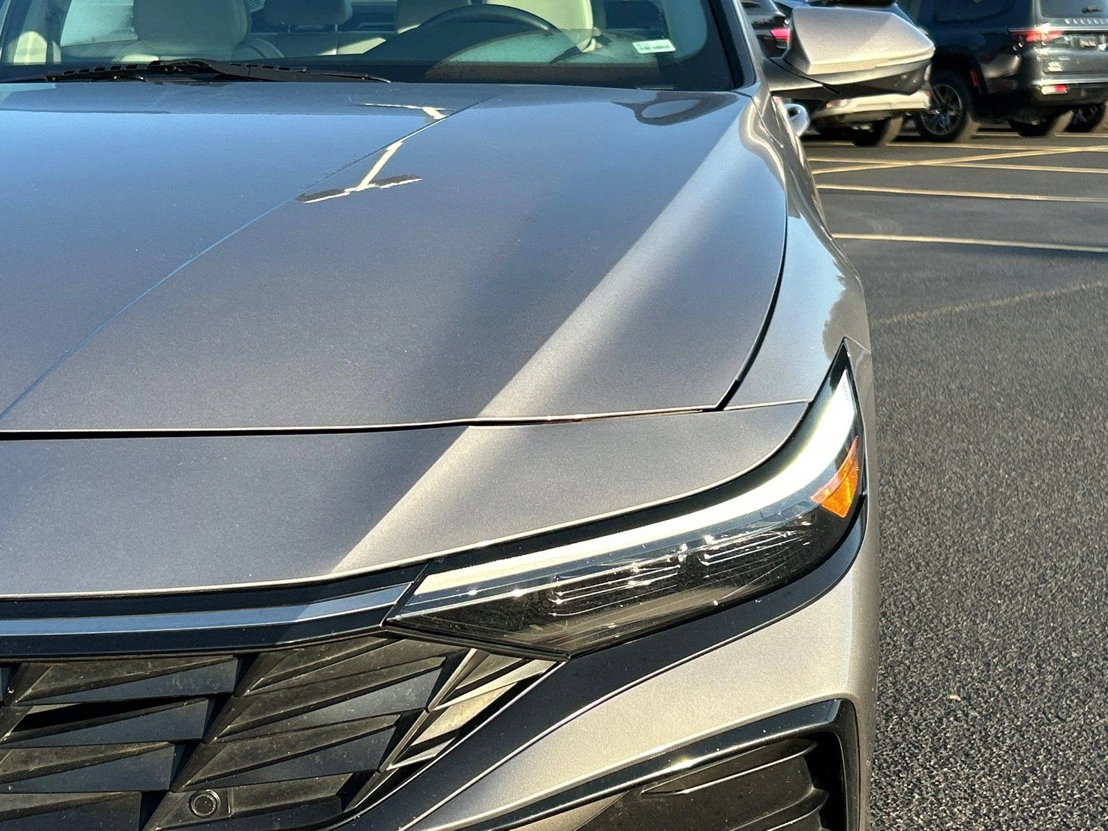 Used 2024 Fluid Metal Hyundai Limited image 12