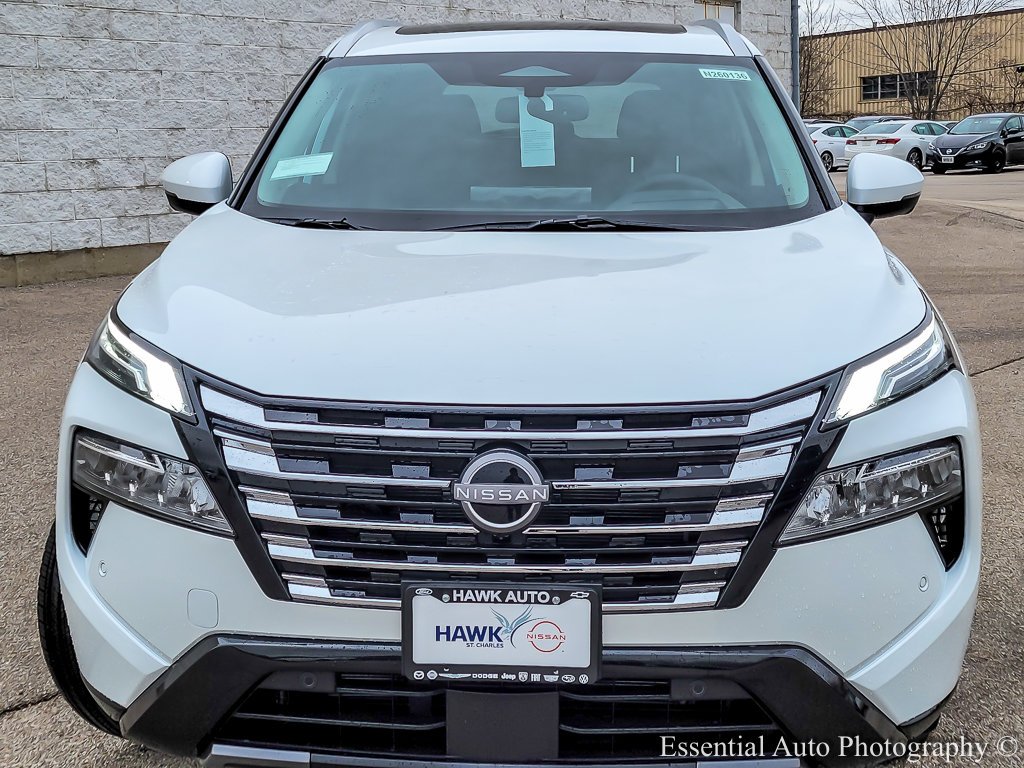New 2026 Everest White Pearl Tricoat Nissan Platinum image 4