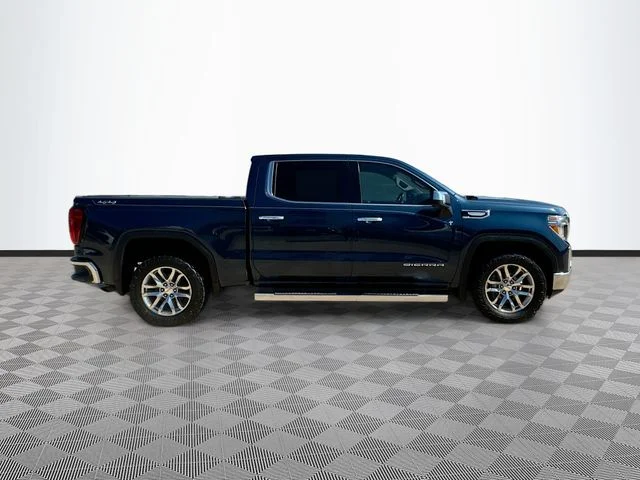 Used 2019 Blue GMC SLT image 8