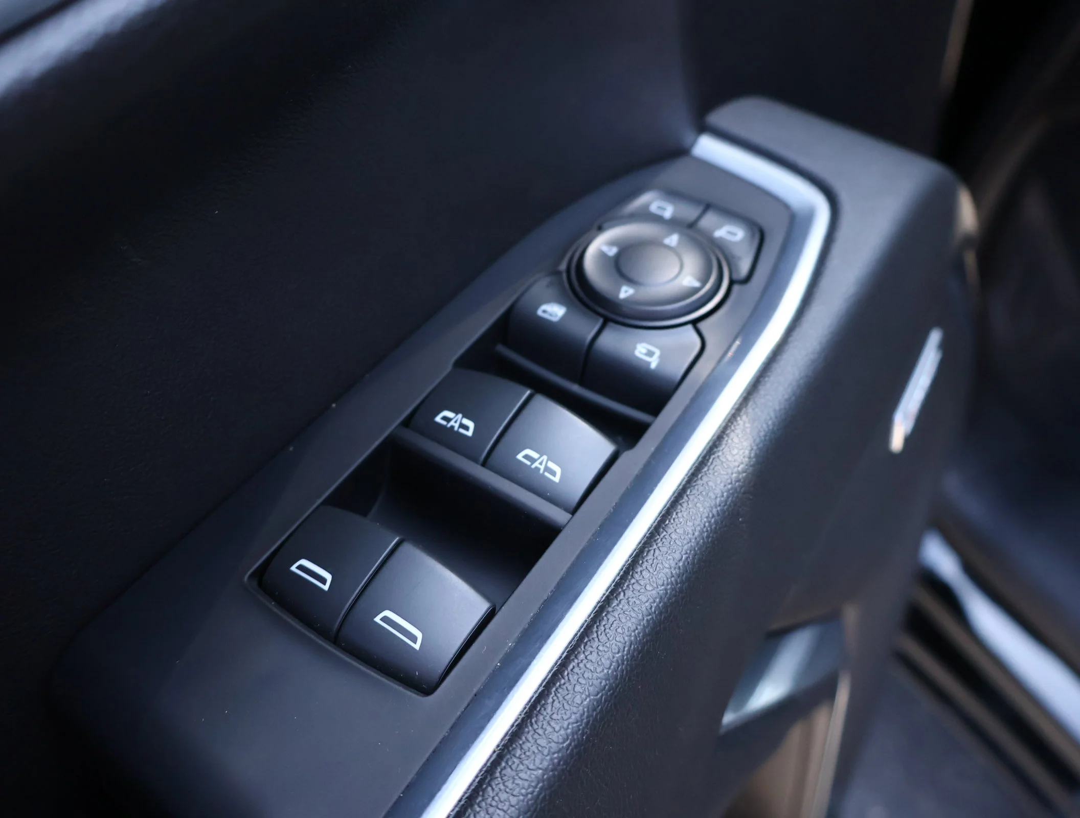 Used 2022 Black Chevrolet LTZ image 8