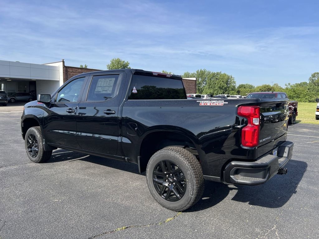 2026 Chevrolet Silverado 1500 LT Trail Boss - Photo 3