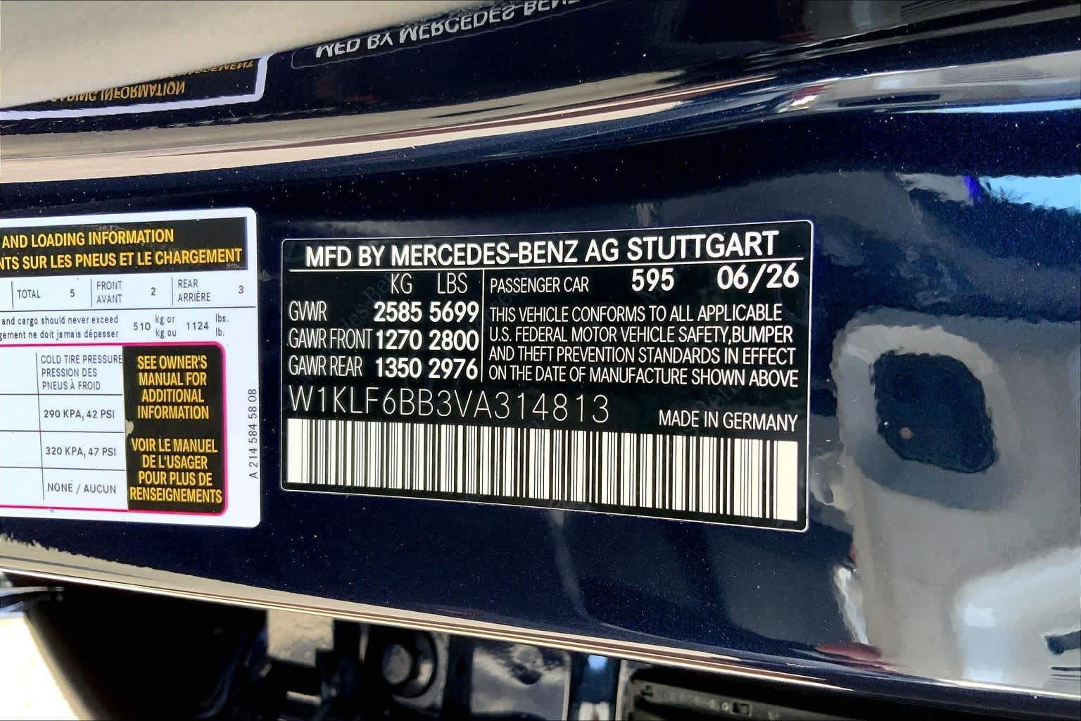 New 2027 Nautical Blue Metallic Mercedes-Benz E 450 image 25
