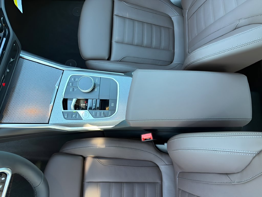 New 2026 Dravit Grey Metallic BMW 330i image 20