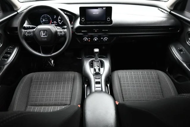 Used 2025 Black Honda LX image 10