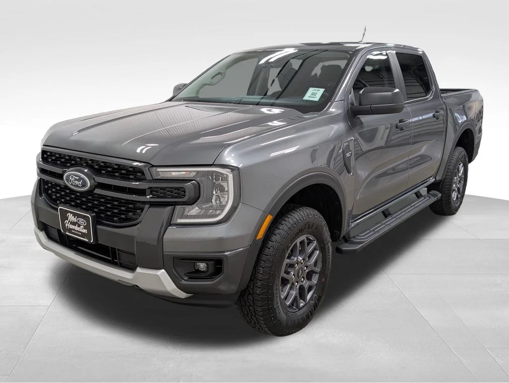 New 2026 Carbonized Gray Metallic Ford XLT image 16