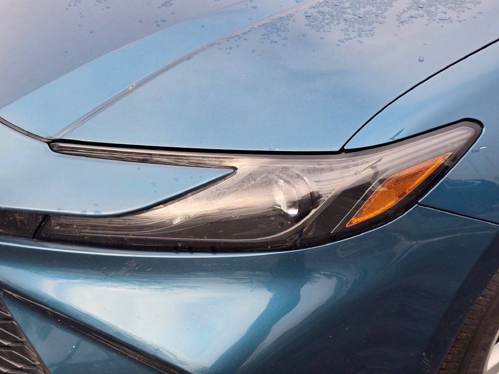 Used 2025  Toyota LE image 24