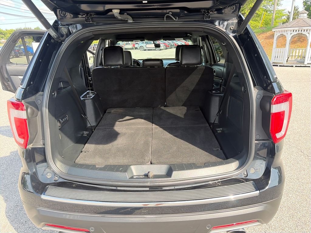 Used 2018 Black Ford Limited image 36