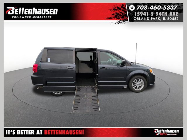 Pre-Owned 2014 Dodge Grand Caravan SXT 4D Passenger Van