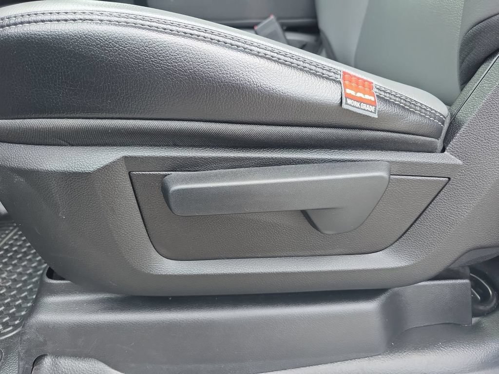 Used 2023  Ram Tradesman image 16