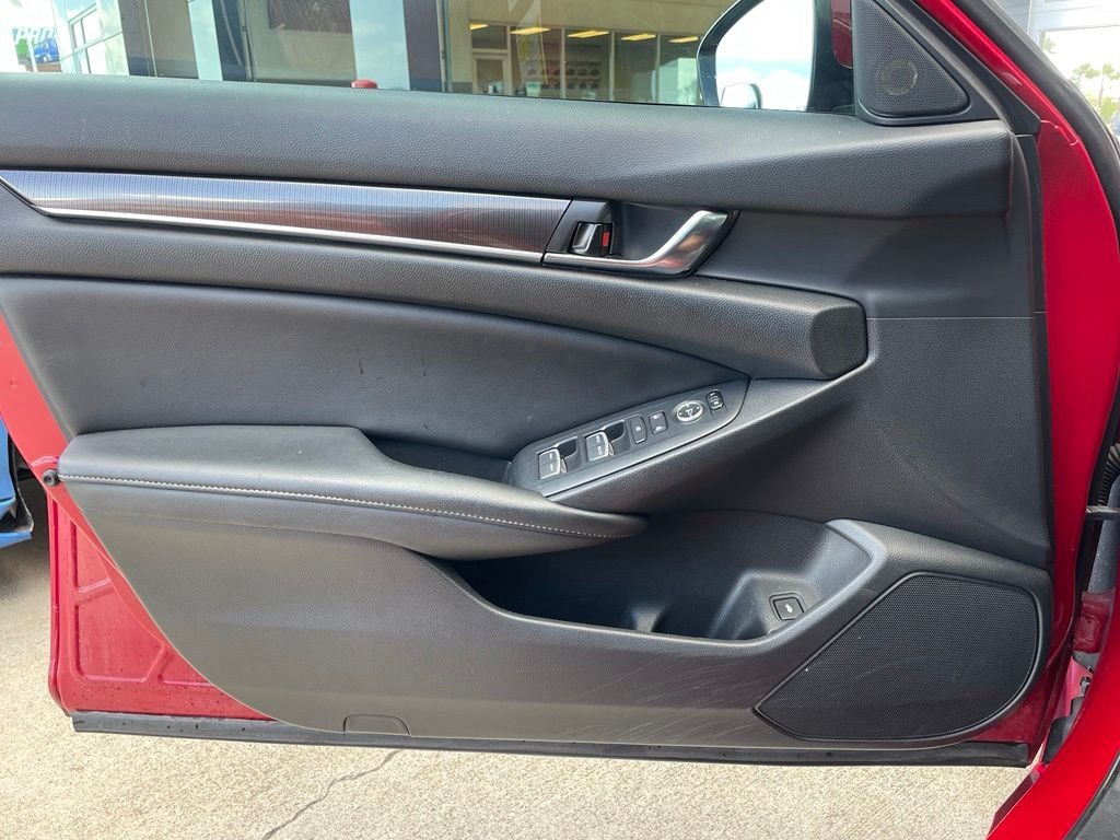 Used 2019 Red Honda Sport image 9
