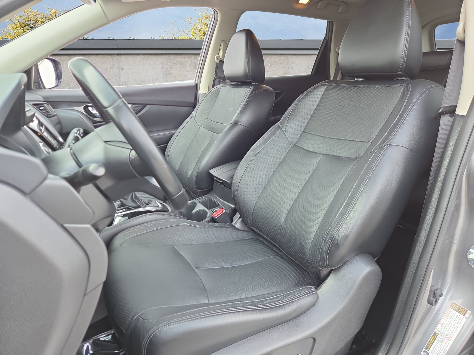 2018 Nissan Rogue SL - Photo 9