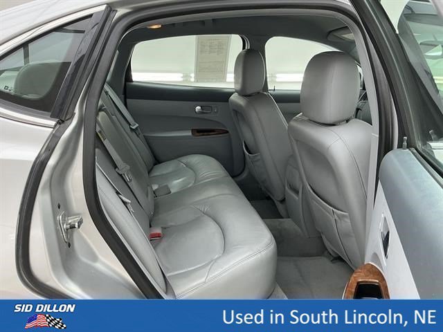 Used 2005 Sterling Silver Metallic Buick CXL image 20