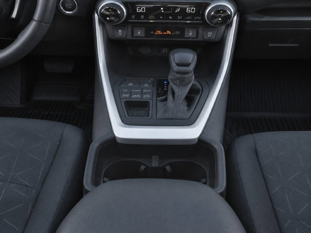 Used 2025  Toyota XLE image 14
