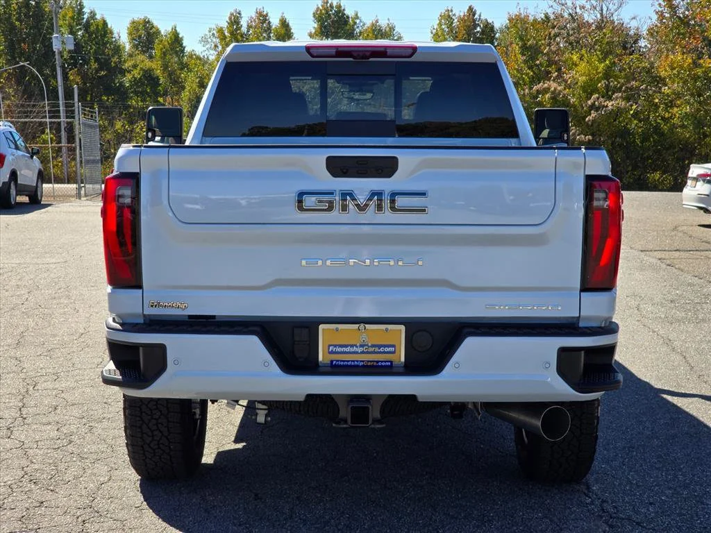 New 2026 Glacier White Tricoat GMC Denali Ultimate image 7