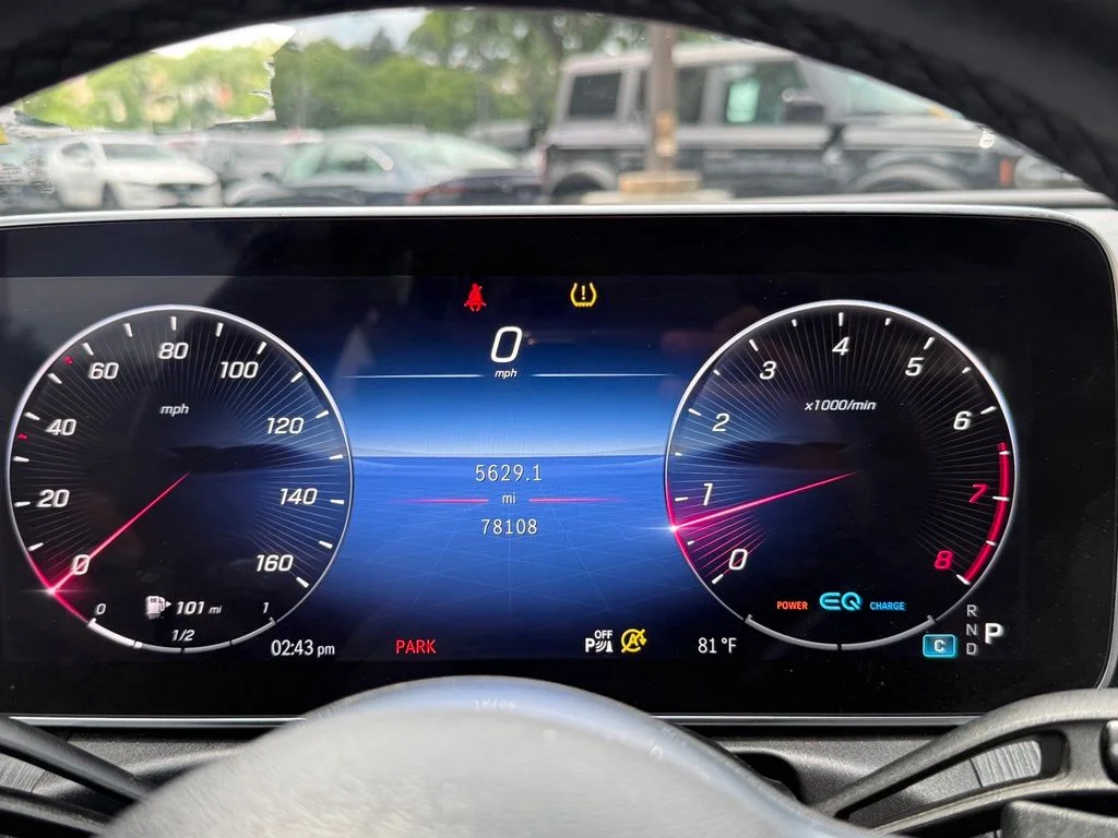 Used 2022 Gray Mercedes-Benz C 300 image 13