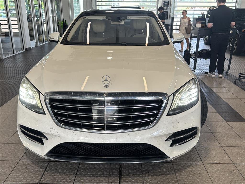Used 2018 designo Diamond White Mercedes-Benz S 560 image 2