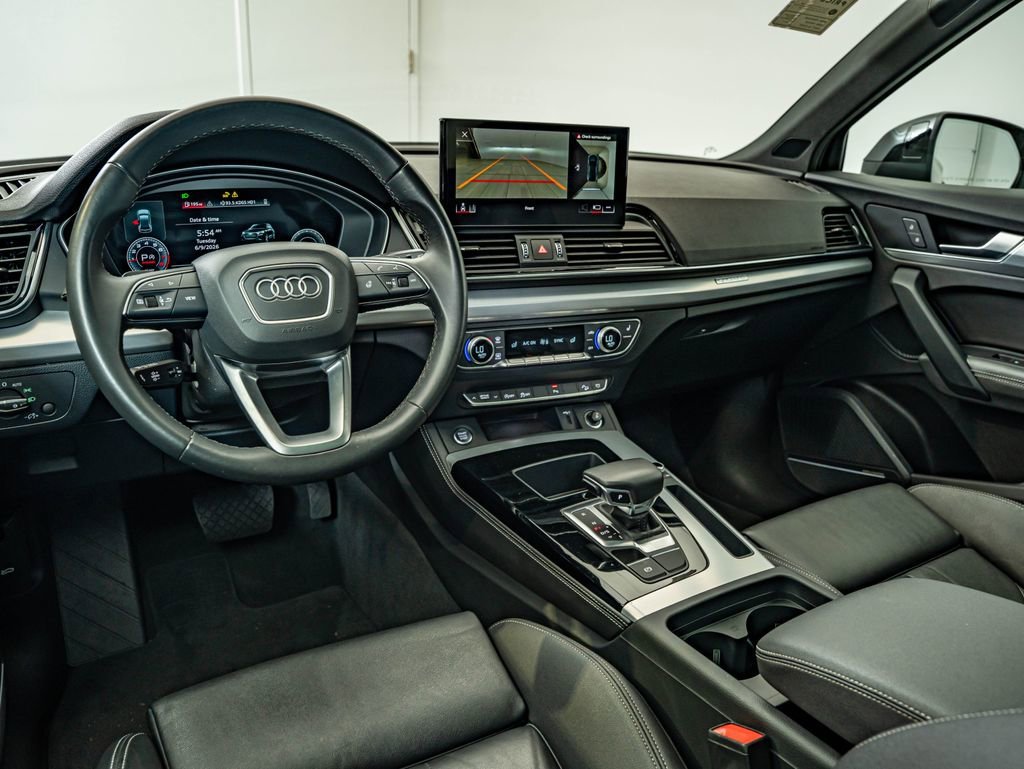 Used 2023 Black Metallic Audi 45 S line Premium image 32