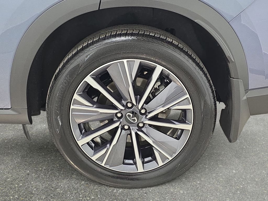 Certified Used 2026 Moonbow Blue INFINITI LUXE image 28
