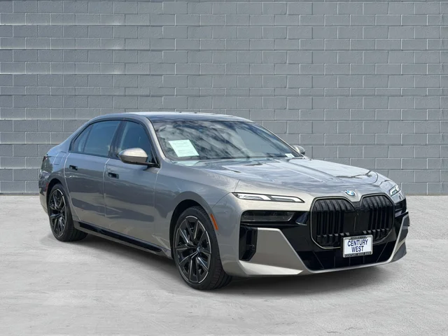 2026 BMW 7 Series 740i Sedan