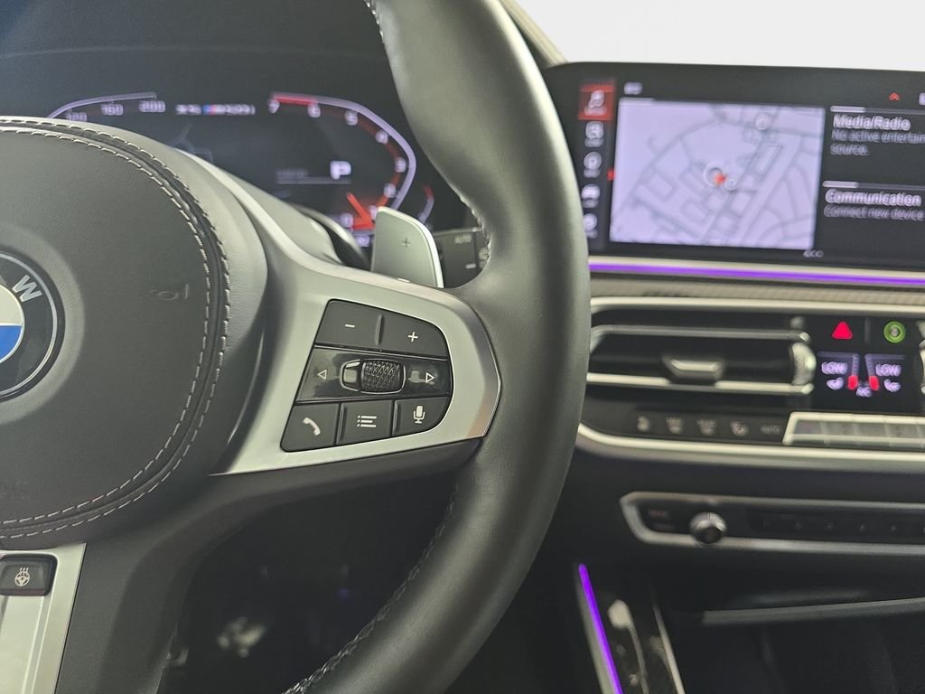 Used 2022 Tanzanite Blue II Metallic BMW M50i image 21