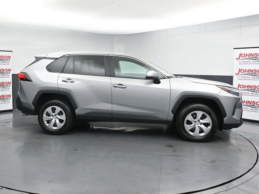 Used 2025 Silver Toyota LE image 9