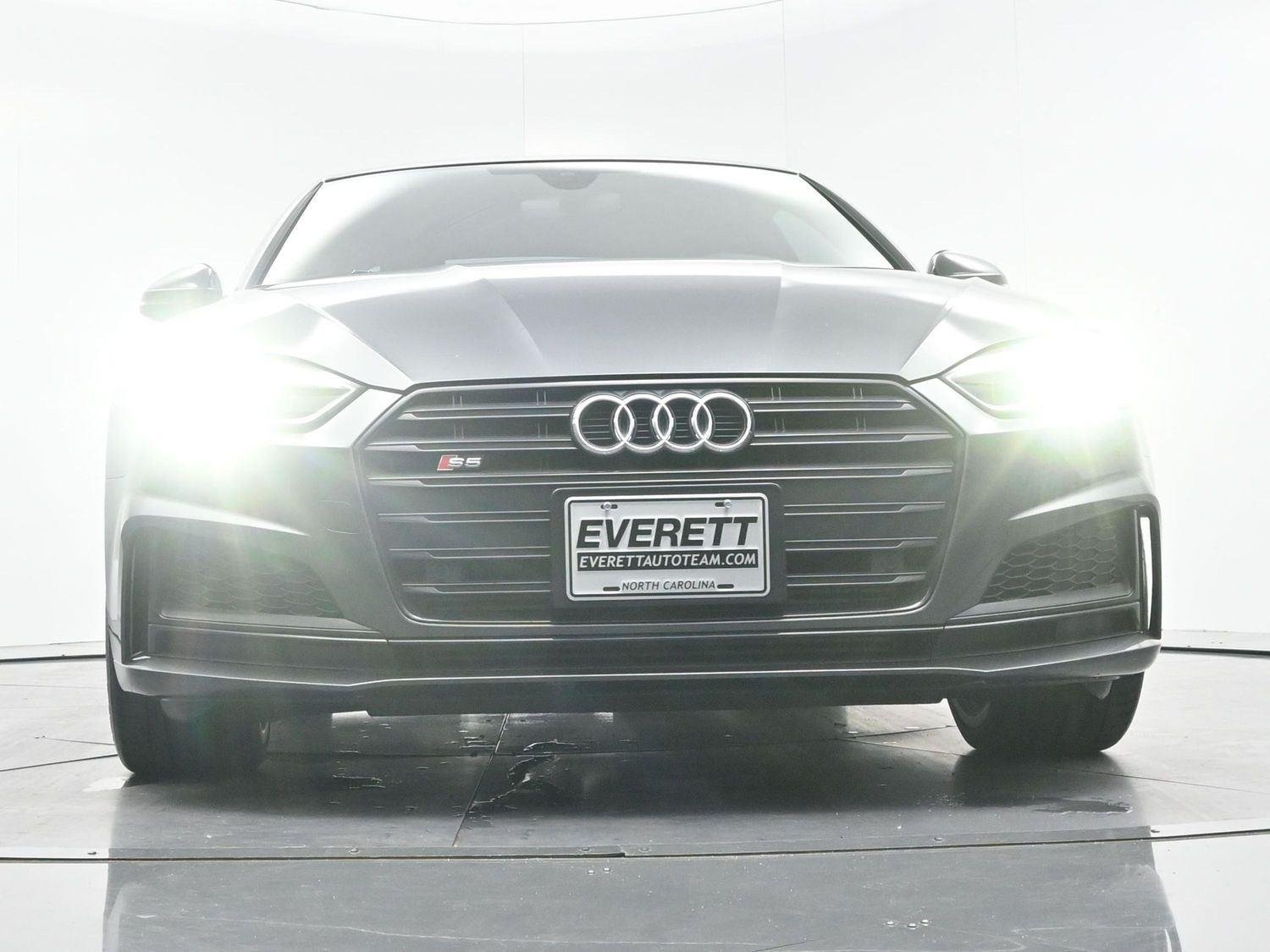 Used 2019 Daytona Gray Pearl Effect Audi Premium Plus image 42