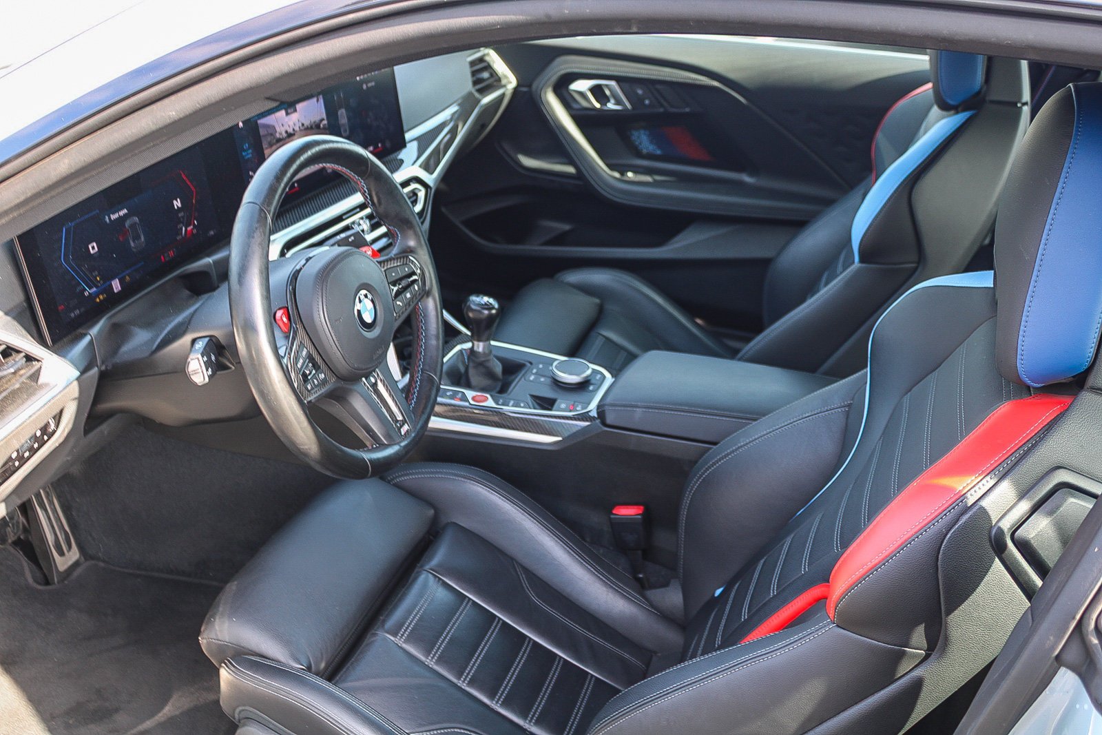 Used 2024 Brooklyn Gray Metallic BMW Base image 18