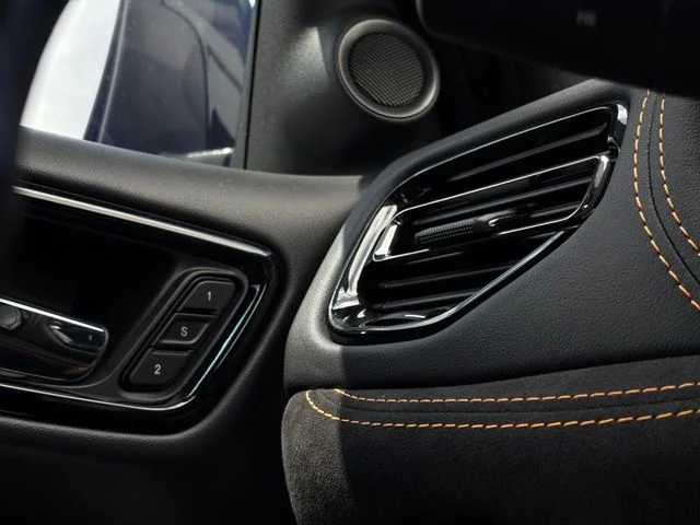 Used 2023 White Dodge R/T image 31