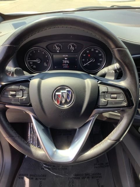 Used 2023 Summit White Buick Essence image 28