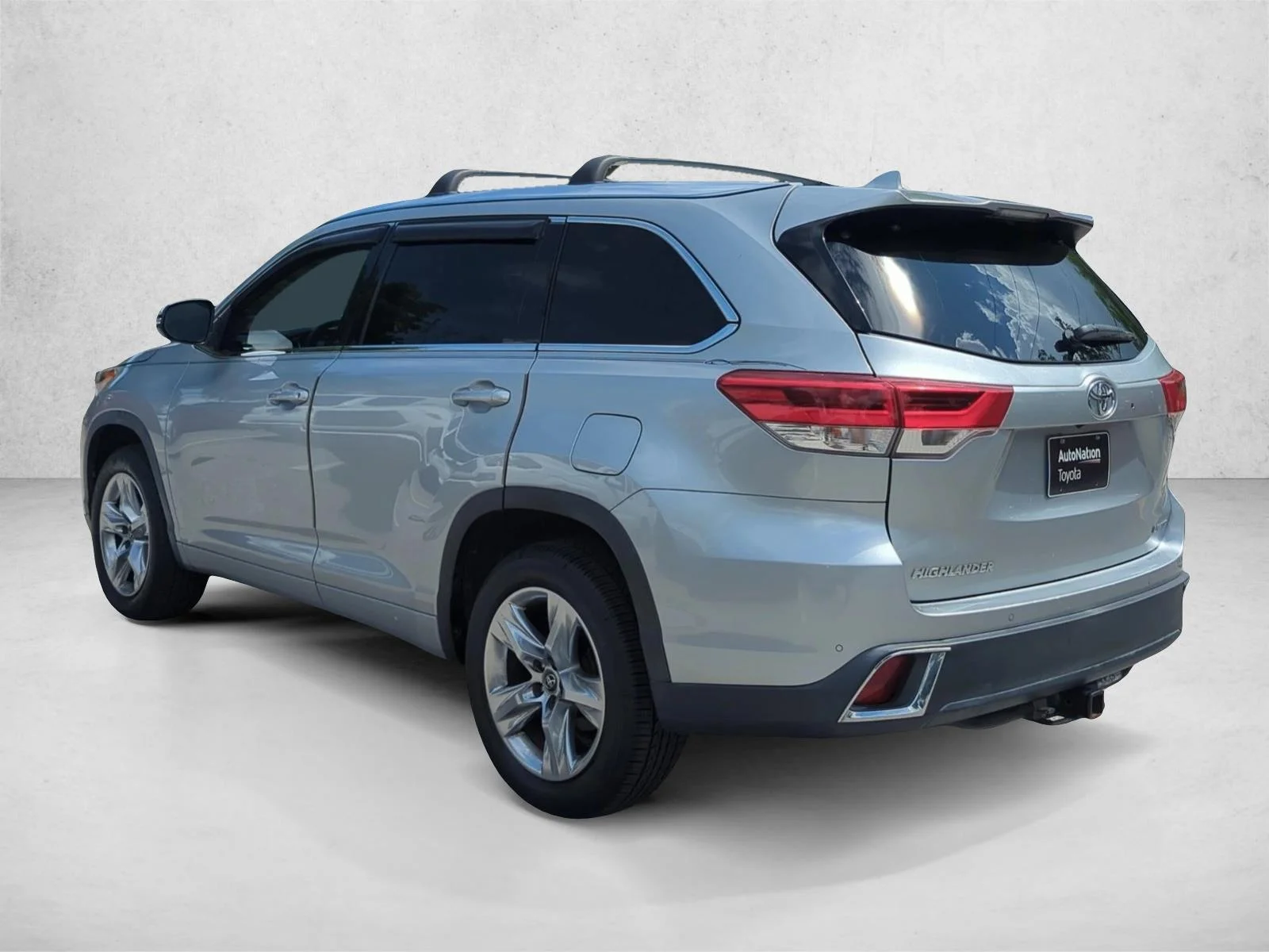 Used 2019 Celestial Silver Metallic Toyota Limited image 6