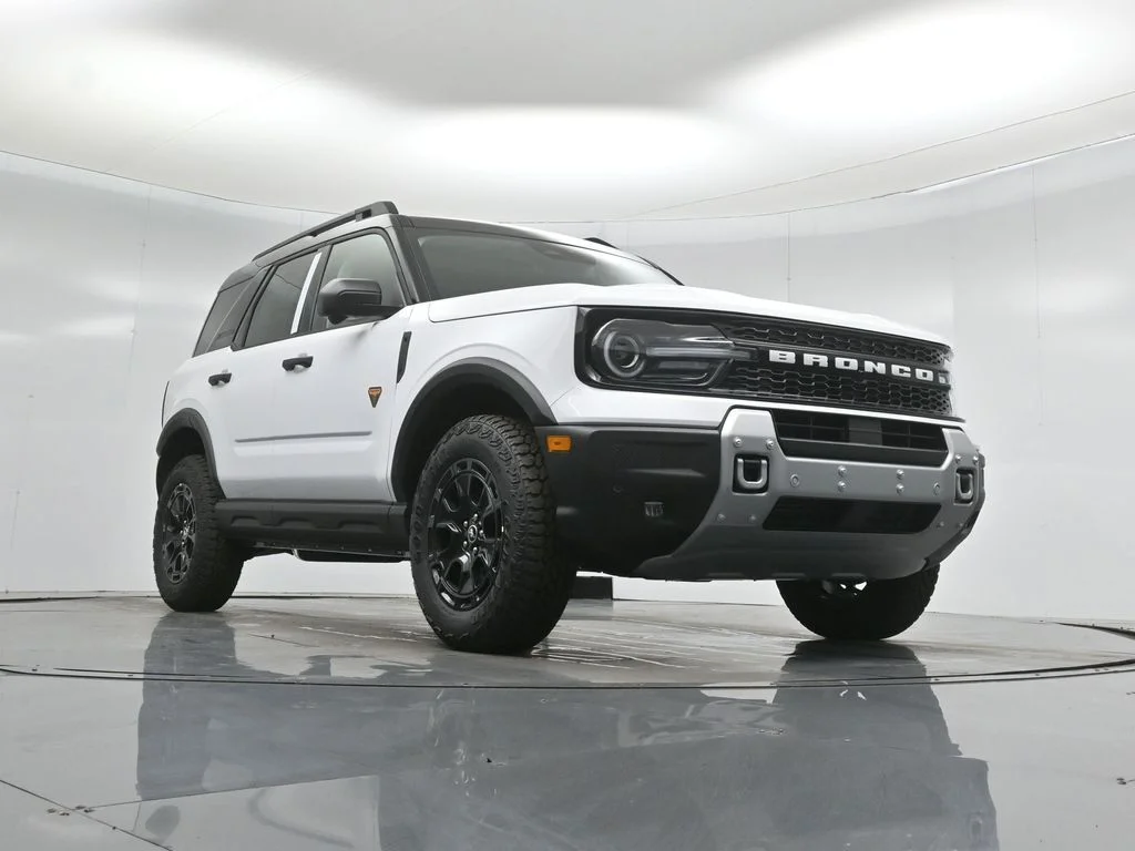 New 2026 Oxford White Ford Badlands image 48