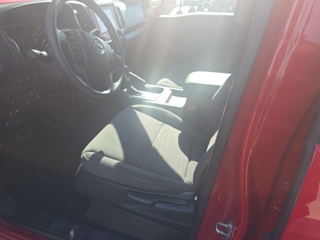 Used 2024 Red Nissan S image 3