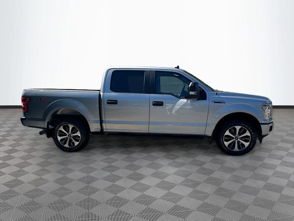 Used 2020 Silver Ford XL image 5