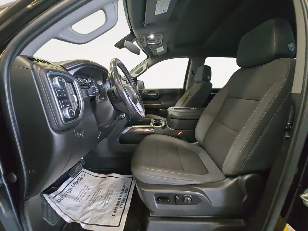 Used 2021 Black GMC Elevation image 16