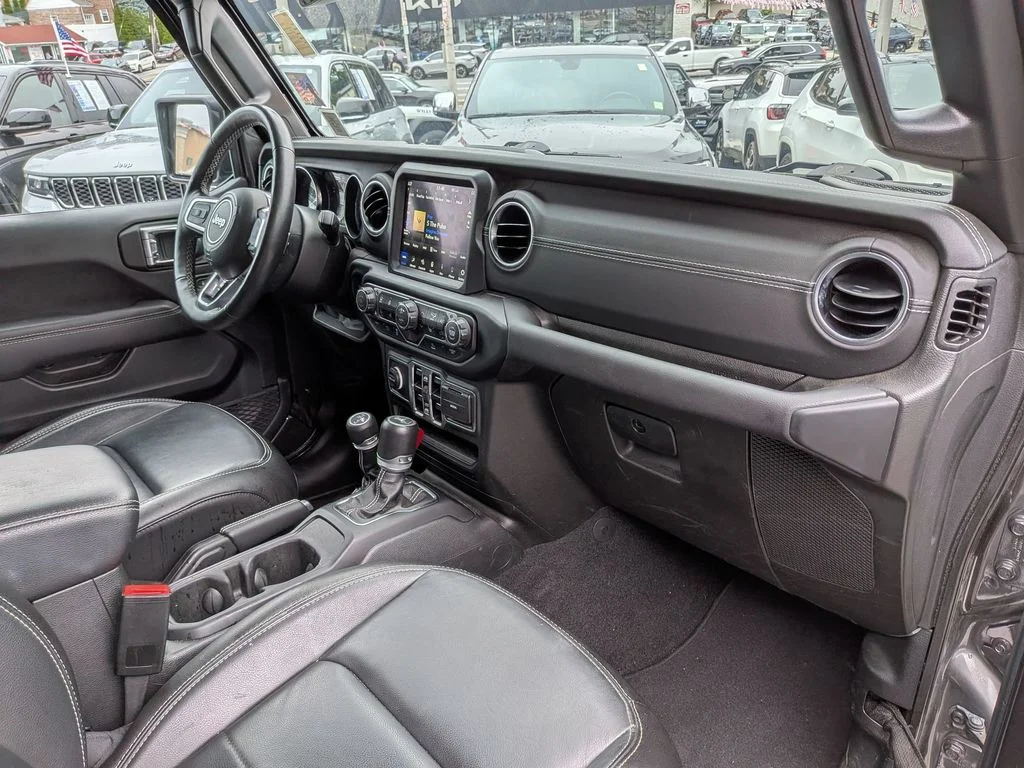Used 2023 Gray Jeep Sahara 4xe image 25