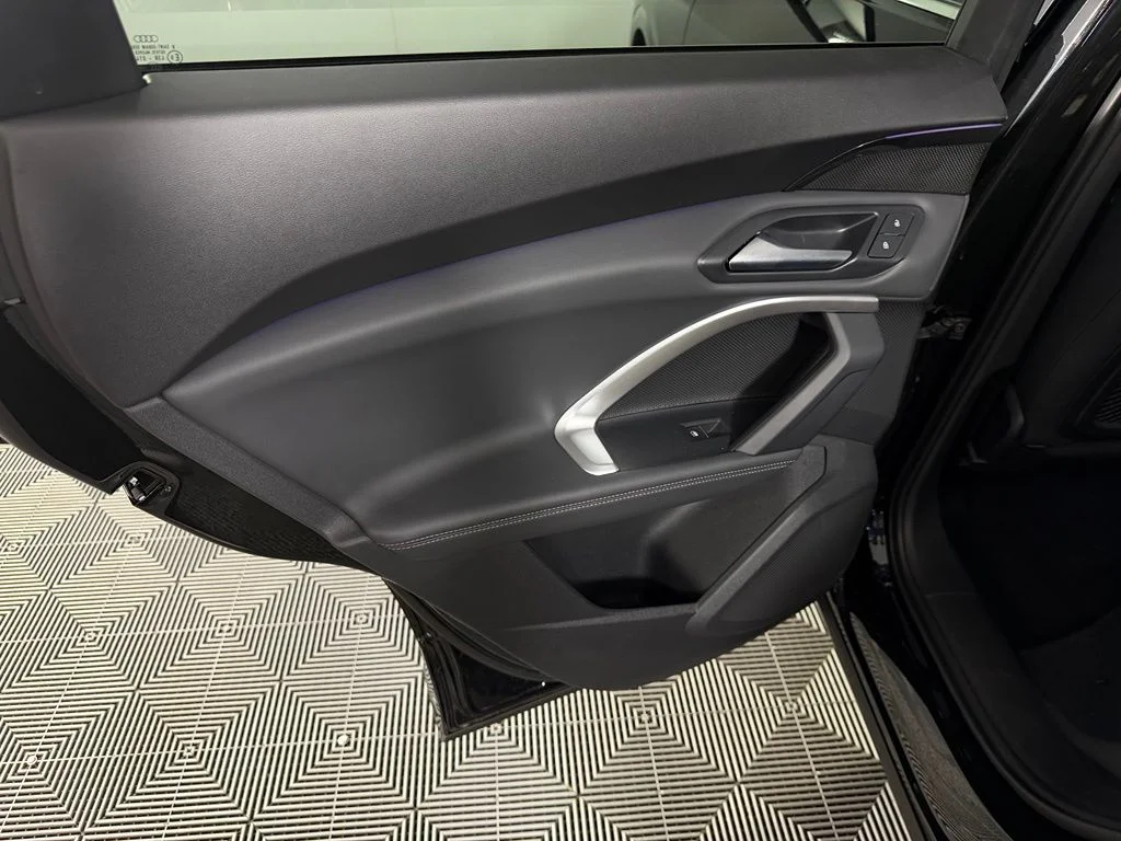 2025 Audi Q5 Premium - Photo 27