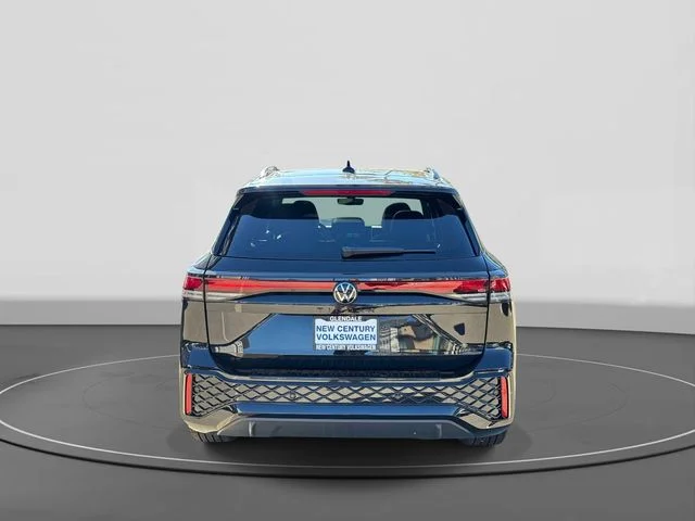 2026 Volkswagen Tiguan photo 3