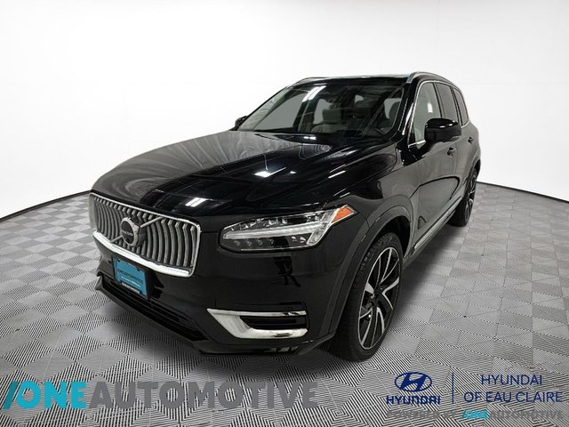 2023 Volvo XC90 B5 Plus