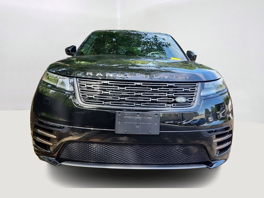 Certified Used 2024 Santorini Black Metallic Land Rover Dynamic SE image 2